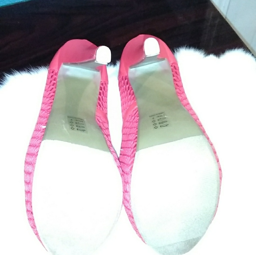 Heels - Picture 5 of 5